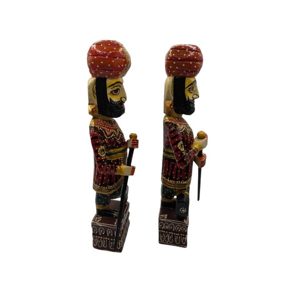 Pair of rajasthani wooden statue handicraft painted royal gate keeper watch man - Picture 10 of 12